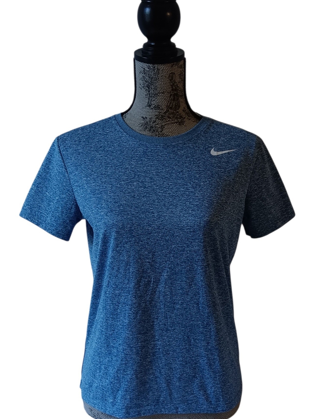 Nike Dri-Fit women's blue short-sleeve activewear t-shirt size S